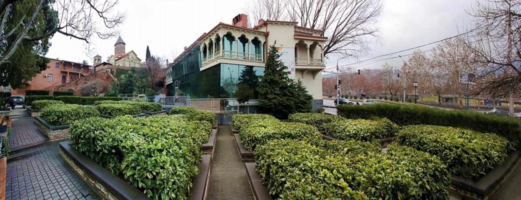 Vinotel Boutique Hotel Тбилиси Стая снимка